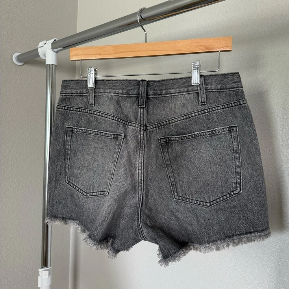 NEW Universal Thread Women's Black Mini Denim Jean‎ Shorts Size 8